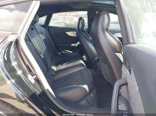 WAUB4CF56KA057489 2019 AUDI S5 - Image 8
