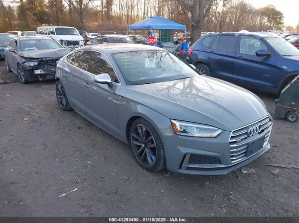 WAUB4CF56KA080125 2019 AUDI S5 - Image 1