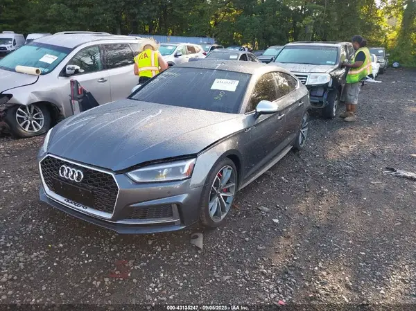 WAUB4CF56KA080500 2019 AUDI S5 - Image 2