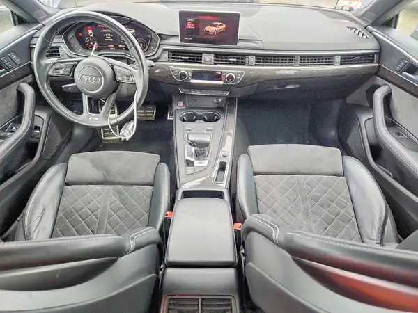 WAUB4CF56KA095076 2019 AUDI RS5 - Image 8