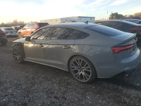 WAUB4CF56MA044454 2021 AUDI S5 - Image 2
