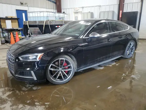WAUB4CF57JA062151 2018 AUDI RS5 - Image 1