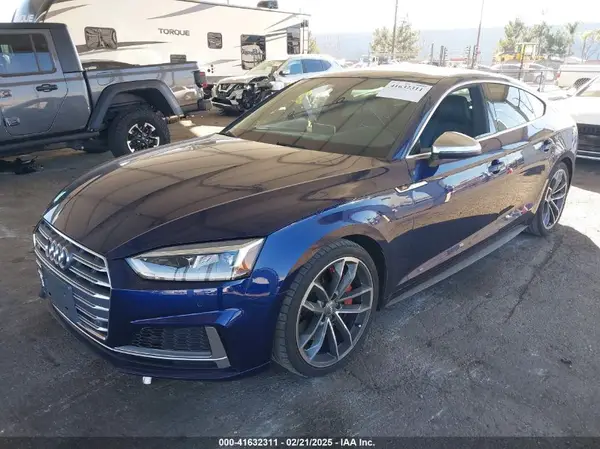 WAUB4CF57JA086627 2018 AUDI S5 - Image 2