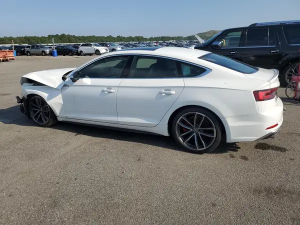 WAUB4CF57KA003084 2019 AUDI RS5 - Image 2