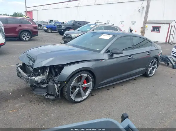 WAUB4CF57KA094857 2019 AUDI S5 - Image 2