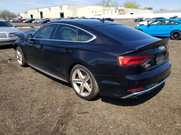 WAUB4CF58JA006610 2018 AUDI RS5 - Image 2