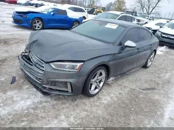WAUB4CF58JA081226 2018 AUDI S5 - Image 2