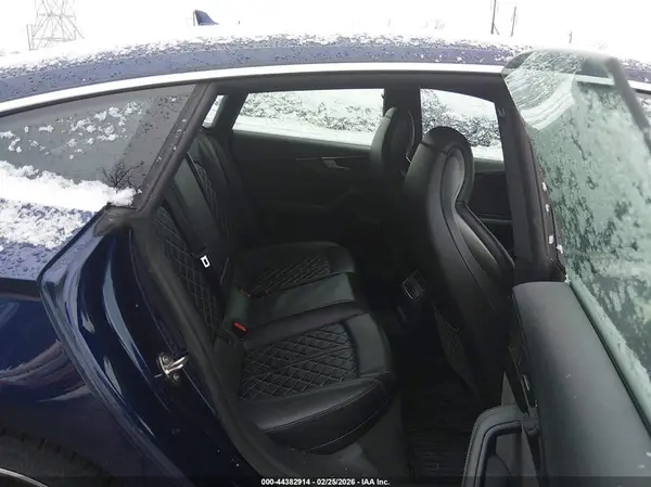 WAUB4CF58KA096052 2019 AUDI S5 - Image 8