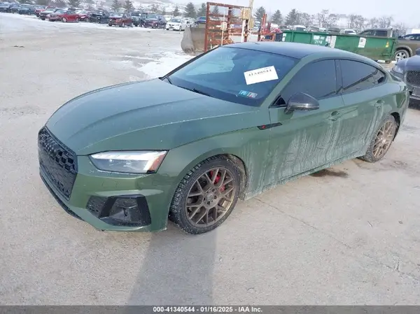 WAUB4CF58NA041167 2022 AUDI S5 - Image 2