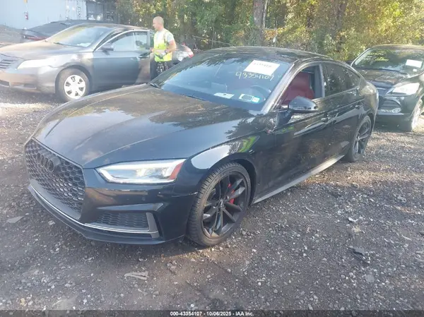 WAUB4CF59JA030852 2018 AUDI S5 - Image 2