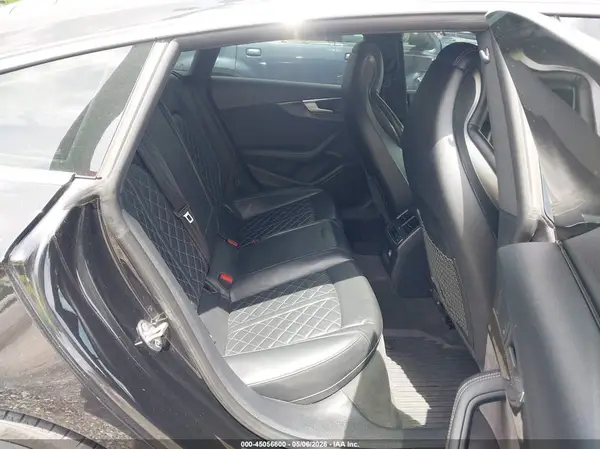 WAUB4CF59JA051734 2018 AUDI S5 - Image 8