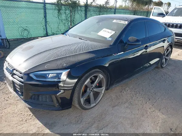 WAUB4CF59KA018332 2019 AUDI S5 - Image 2