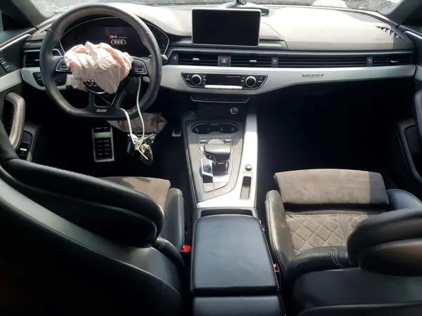 WAUB4CF5XKA005055 2019 AUDI RS5 - Image 8