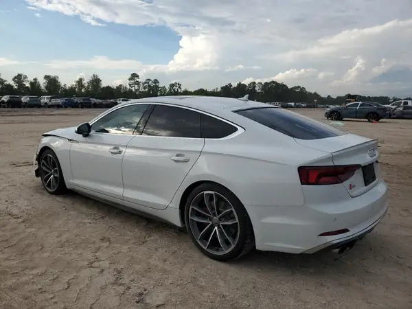 WAUB4CF5XKA014726 2019 AUDI RS5 - Image 2