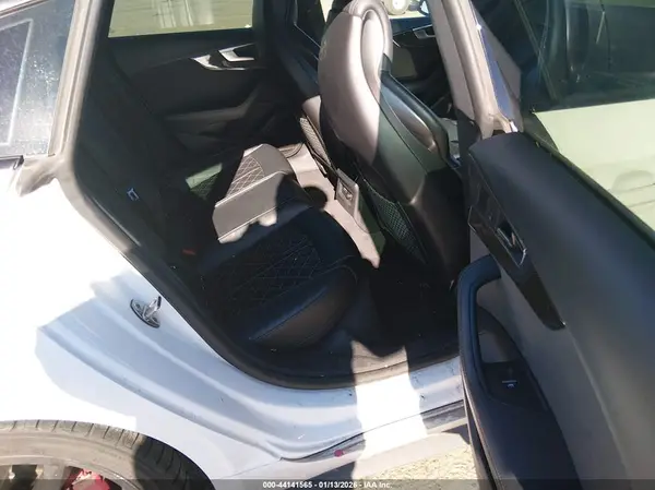 WAUB4CF5XKA016377 2019 AUDI S5 - Image 8
