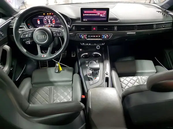 WAUB4CF5XKA075719 2019 AUDI RS5 - Image 8