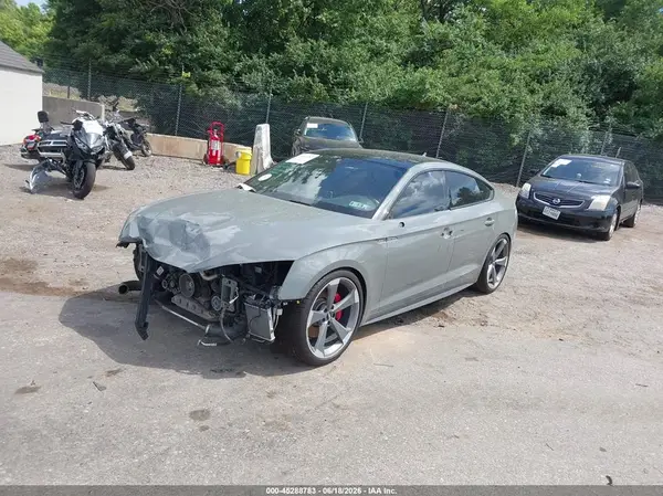 WAUB4CF5XKA095582 2019 AUDI S5 - Image 2