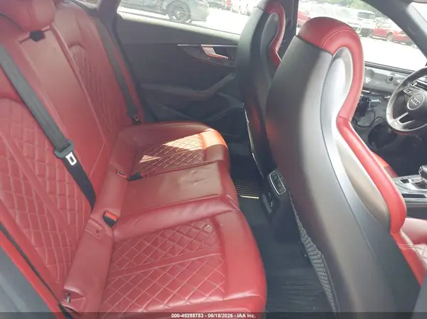 WAUB4CF5XKA095582 2019 AUDI S5 - Image 8