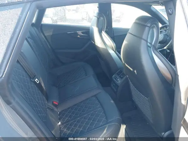 WAUB4CF5XKA098739 2019 AUDI S5 - Image 8