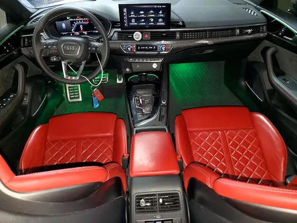 WAUB4DF55PA060476 2023 AUDI RS5 - Image 8