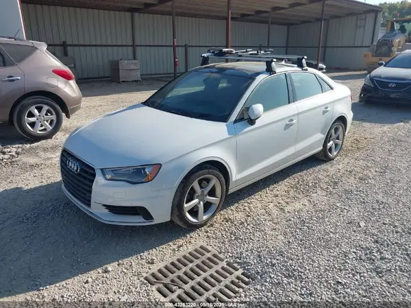 WAUB8GFF0G1071948 2016 AUDI A3 - Image 2