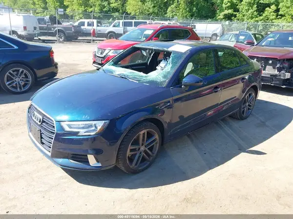 WAUB8GFF0J1060813 2018 AUDI A3 - Image 2