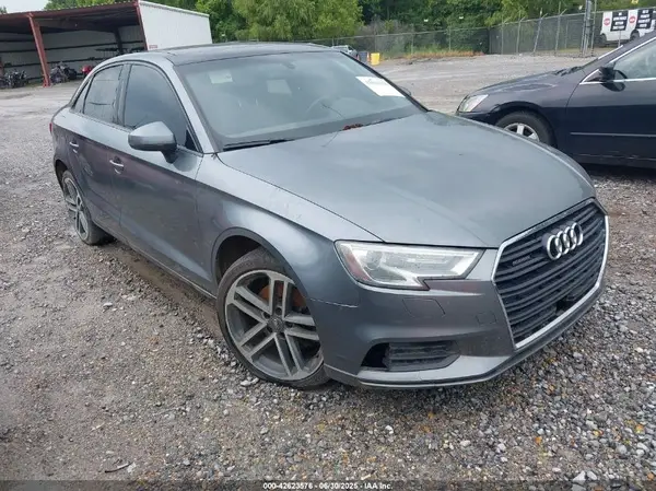 WAUB8GFF1J1011605 2018 AUDI A3 - Image 1