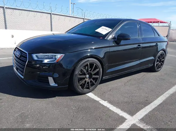 WAUB8GFF1J1014567 2018 AUDI A3 - Image 2