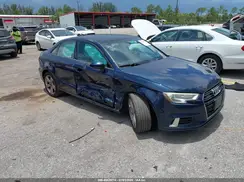WAUB8GFF1J1039422 2018 AUDI A3