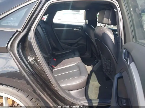 WAUB8GFF2H1047555 2017 AUDI A3 - Image 8