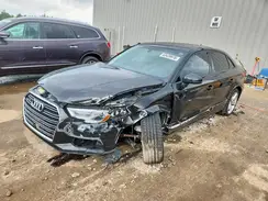 WAUB8GFF2J1060196 2018 AUDI A3