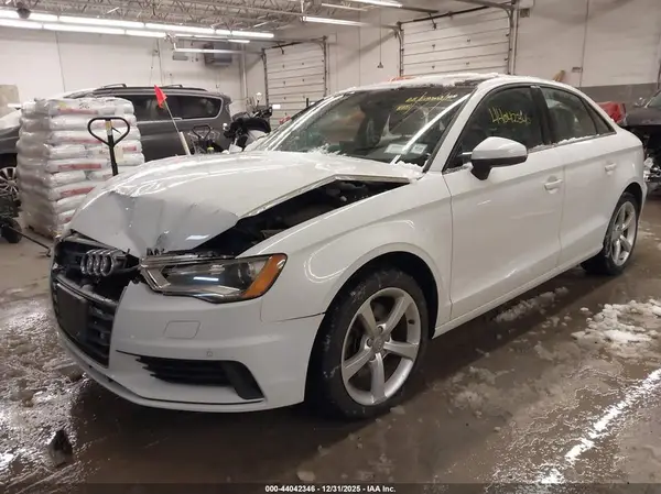 WAUB8GFF3G1017088 2016 AUDI A3 - Image 2