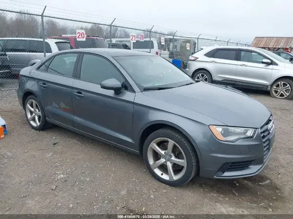 WAUB8GFF3G1034327 2016 AUDI A3 - Image 1
