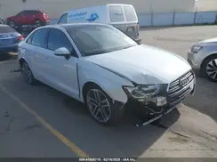 WAUB8GFF3H1060556 2017 AUDI A3