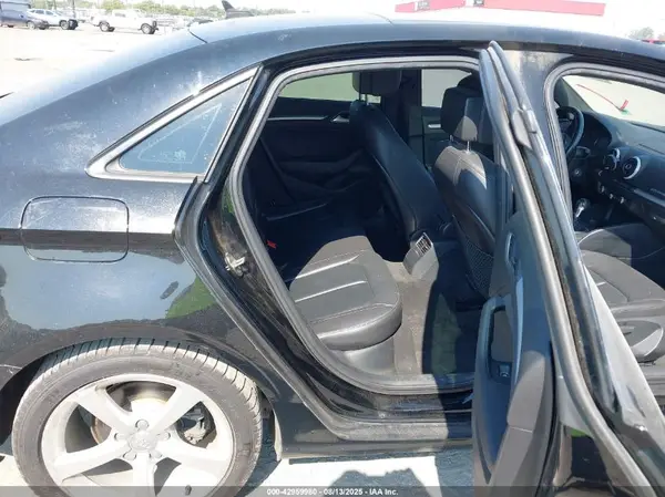 WAUB8GFF4G1011896 2016 AUDI A3 - Image 8