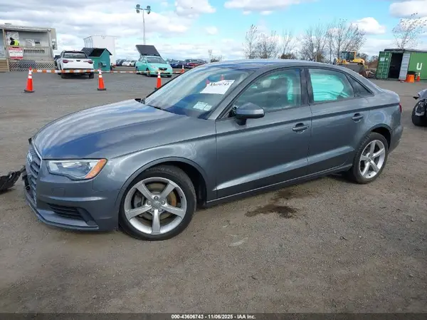 WAUB8GFF4G1057261 2016 AUDI A3 - Image 2