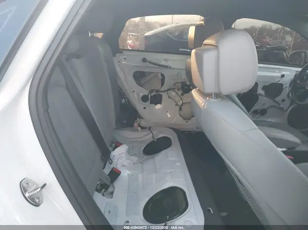 WAUB8GFF4J1021318 2018 AUDI A3 - Image 8