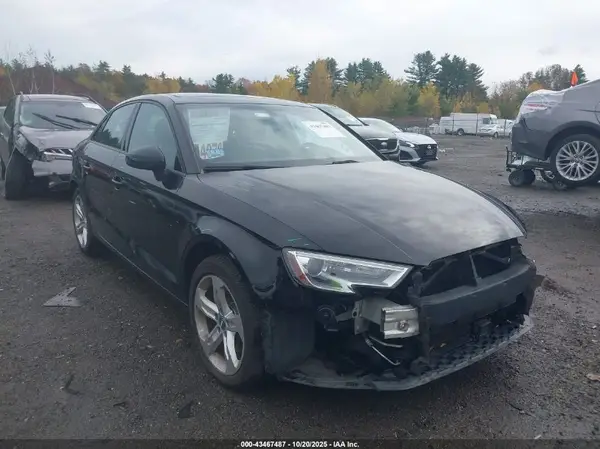 WAUB8GFF4J1087724 2018 AUDI A3 - Image 1