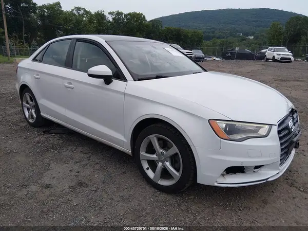 WAUB8GFF5G1047564 2016 AUDI A3 - Image 1