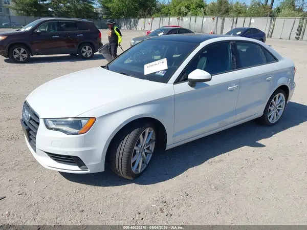 WAUB8GFF6G1013777 2016 AUDI A3 - Image 2