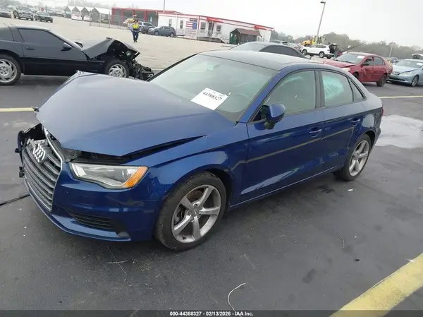 WAUB8GFF6G1020082 2016 AUDI A3 - Image 2