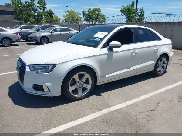 WAUB8GFF6J1028884 2018 AUDI A3 - Image 2