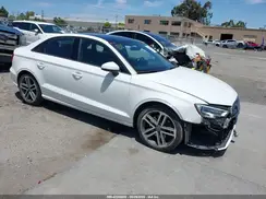 WAUB8GFF6J1050464 2018 AUDI A3