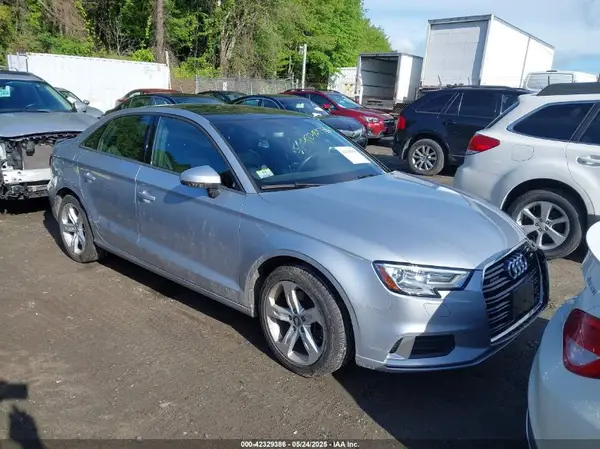 WAUB8GFF7H1065498 2017 AUDI A3 - Image 1