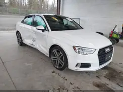 WAUB8GFF7J1020129 2018 AUDI A3