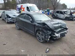 WAUB8GFF7J1061568 2018 AUDI A3