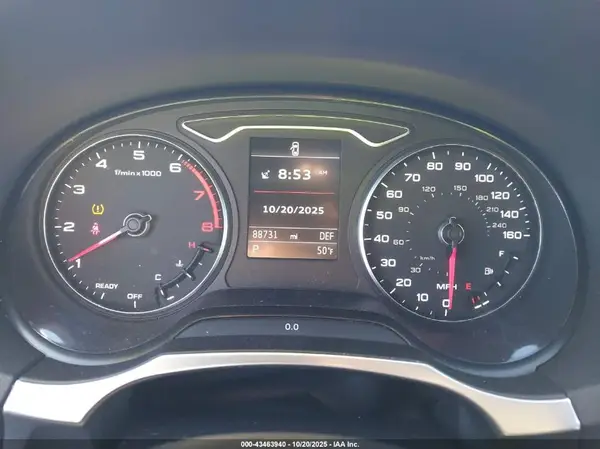 2016 AUDI A3 auction photo 7