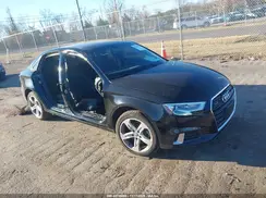 WAUB8GFF8J1008149 2018 AUDI A3