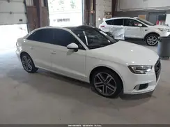 WAUB8GFF8J1041118 2018 AUDI A3