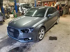 WAUB8GFF8J1058453 2018 AUDI A3